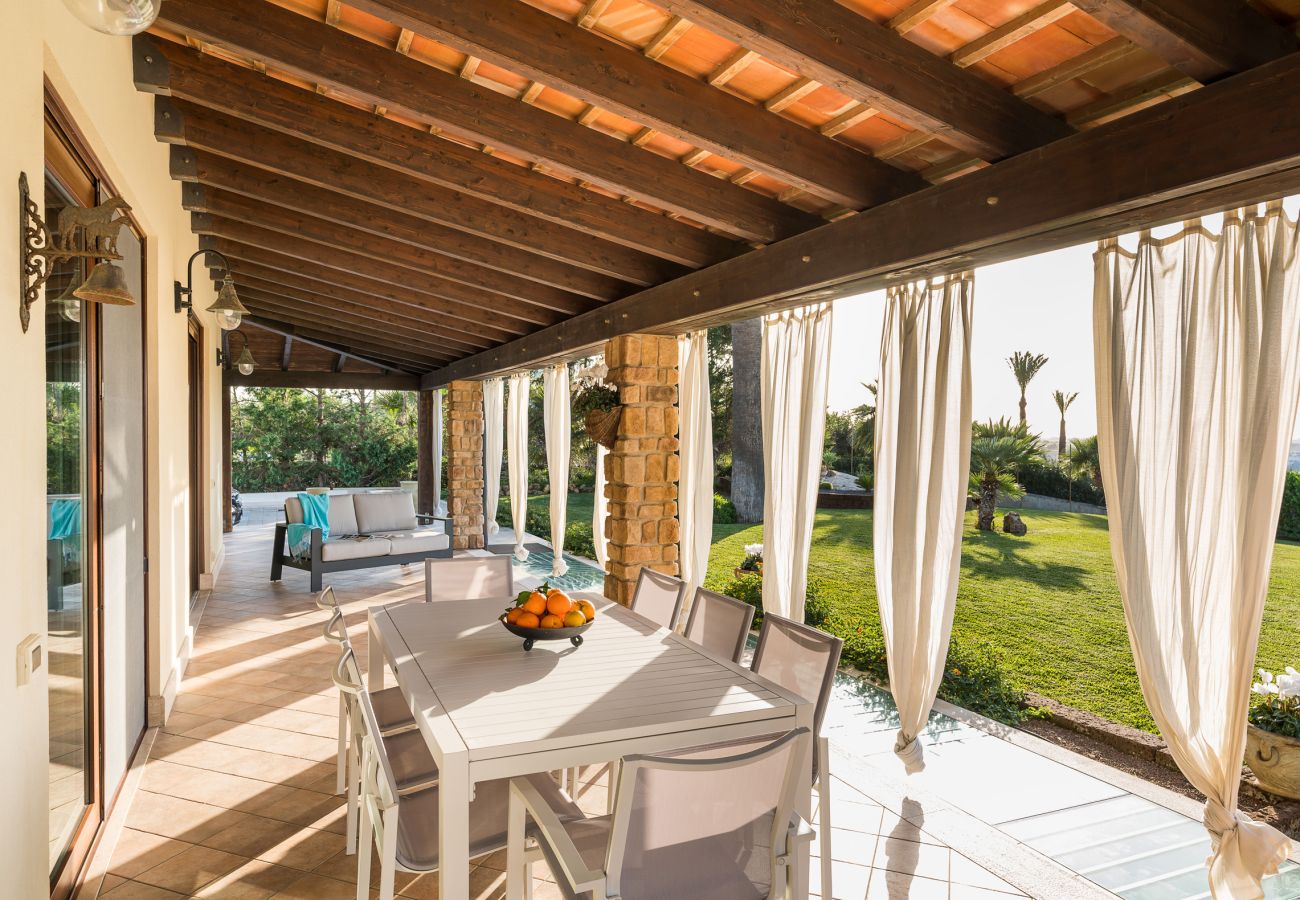 Villa in Paceco - Comfortable villa with pool situated in a splendid panoramic location near Trapani