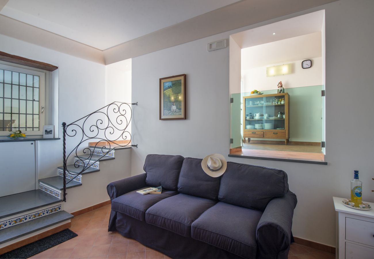 Apartment in Praiano - Casa Cimino A - Lovely apartment and amazing view on Capri and Positano