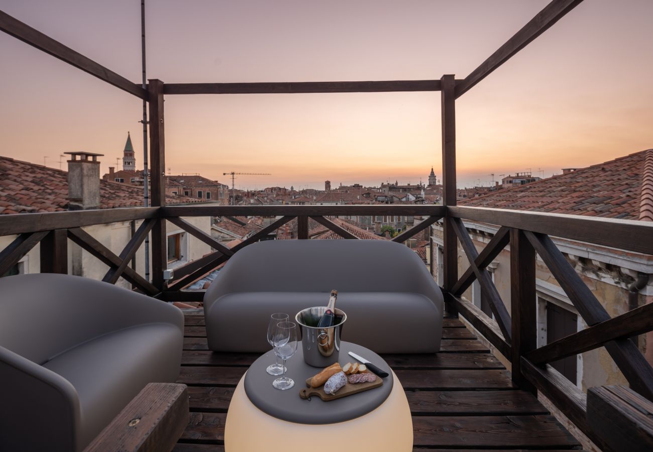 Apartment in Venice - Lion Palace Suite Terrace R&R