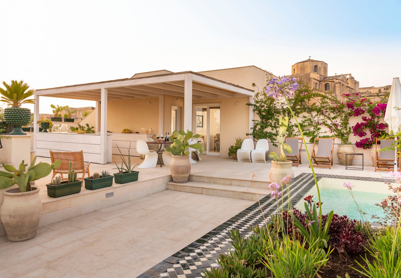 Apartment in Noto - Exclusive property with terrace and plunge-pool, Noto, Sicily