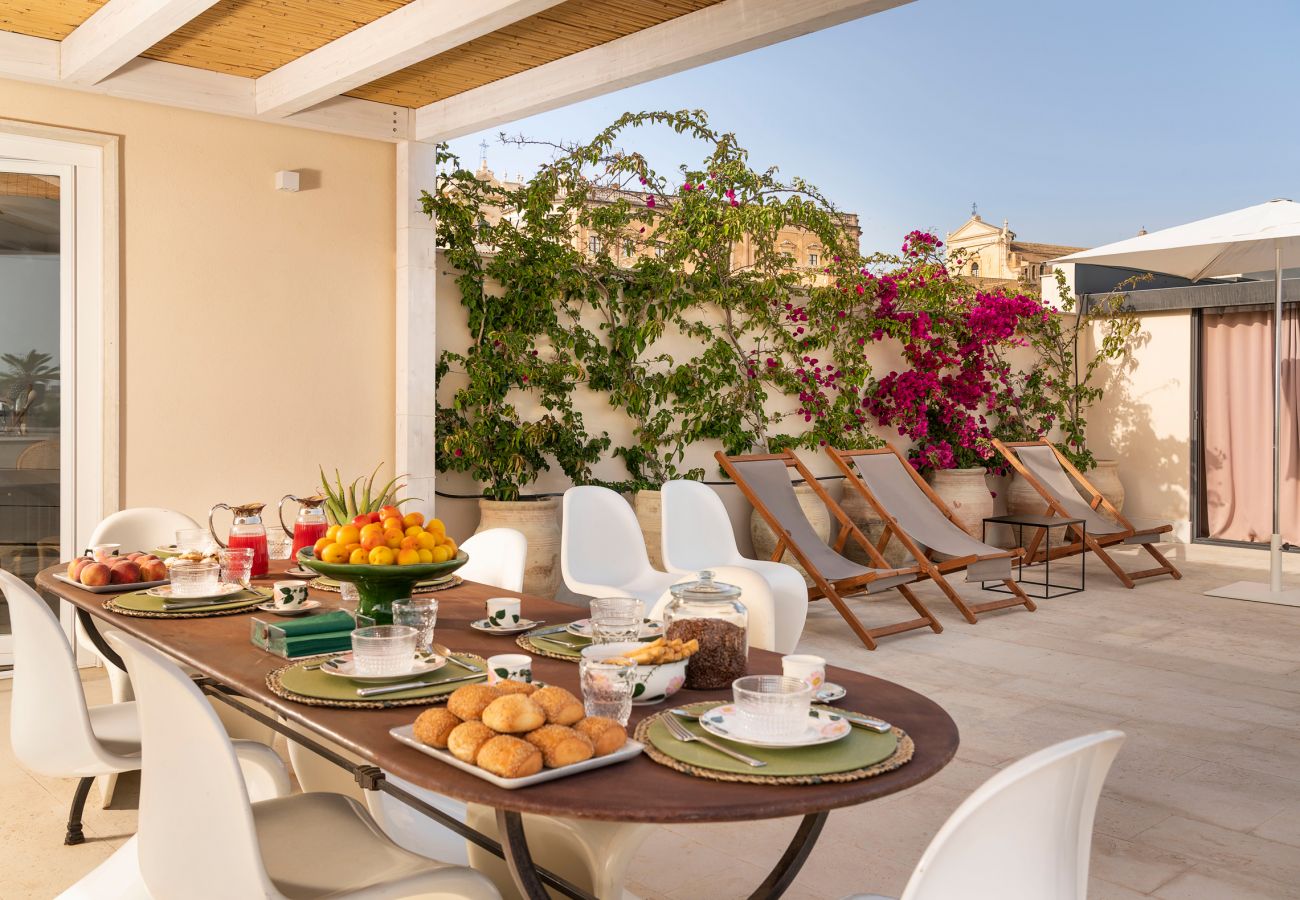 Apartment in Noto - Exclusive property with terrace and plunge-pool, Noto, Sicily