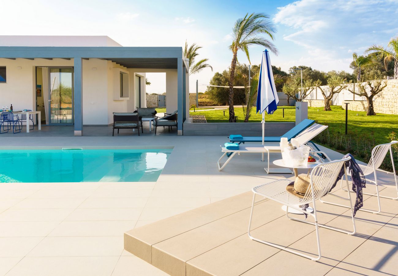 Villa in Noto - Pool villa, 400 metres from the sea near Marzamemi, Sicily