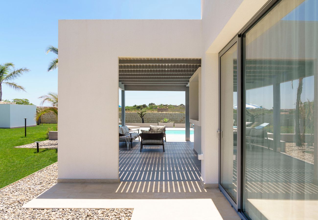 Villa in Noto - Pool villa, 400 metres from the sea near Marzamemi, Sicily