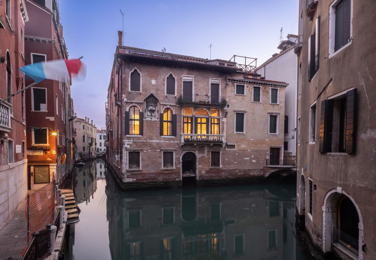 Apartment in Venice - Palazzo Soranzo Noble Floor R&R