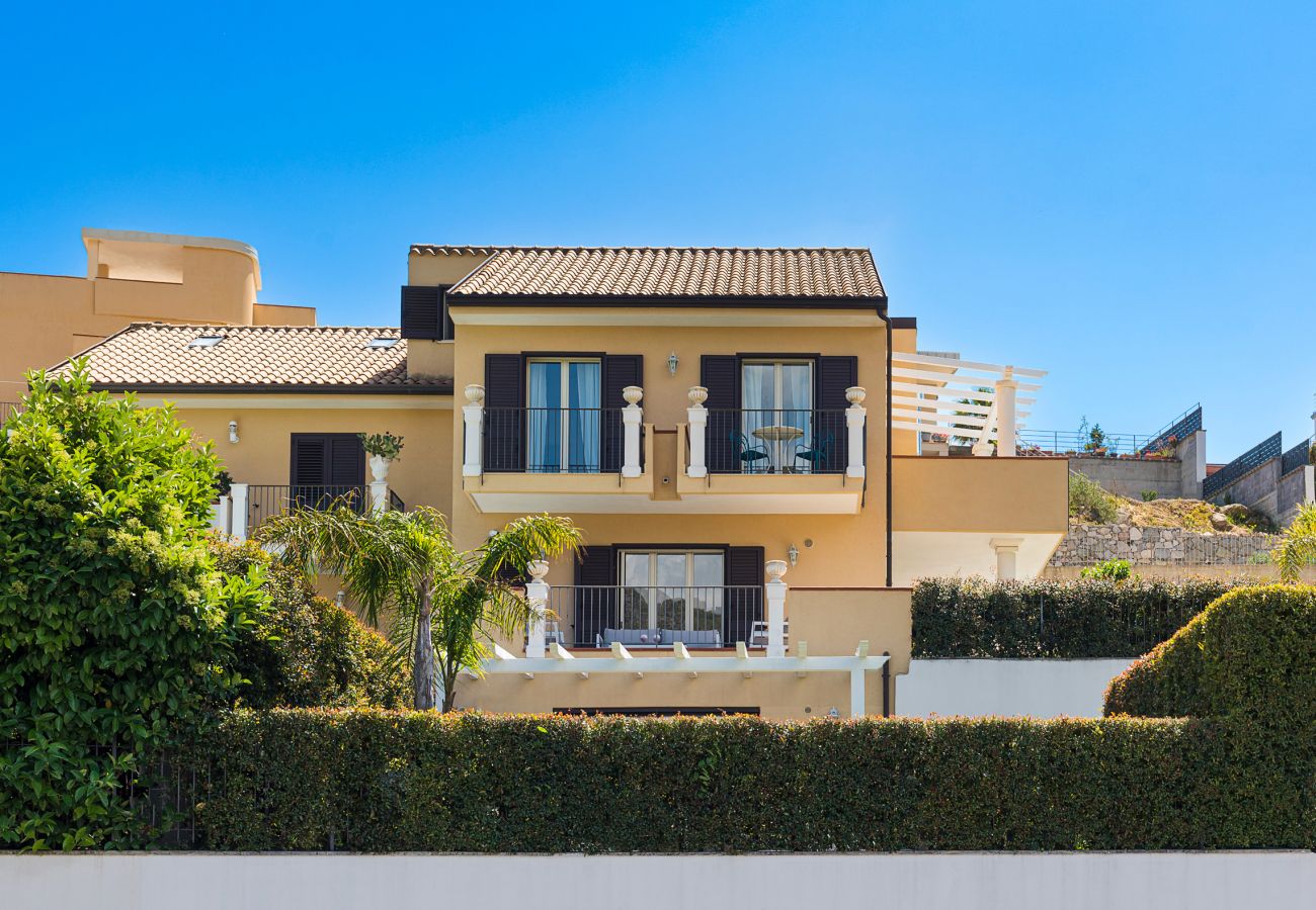 Villa in Castelmola - Pool villa in Castelmola, Taormina, Sicily