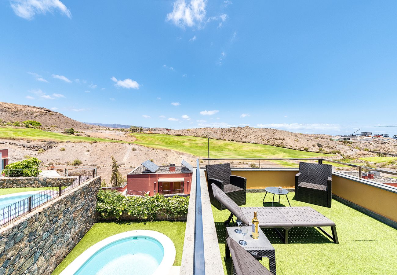 Villa in San Bartolomé de Tirajana - Vista Golf 12 by Canariasgetaway