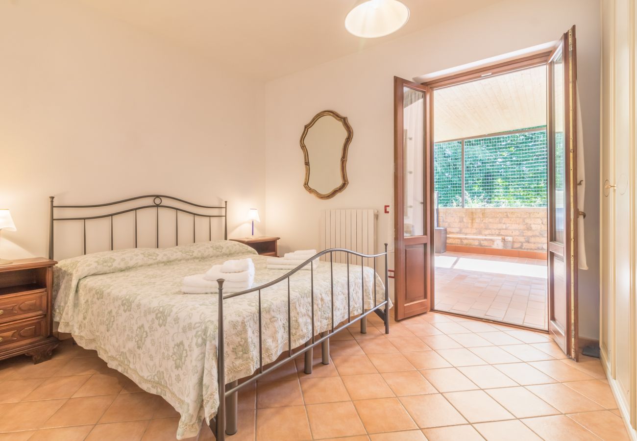 Townhouse in Bolsena - Alloggio Turistico Titti