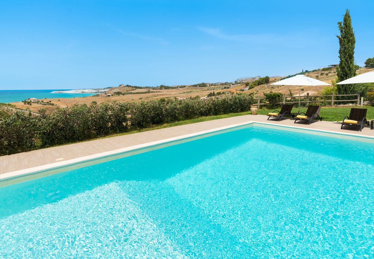 Villa in Montallegro - Pool villa close to a beautiful sandy beach, Bovo Marina, Sicily