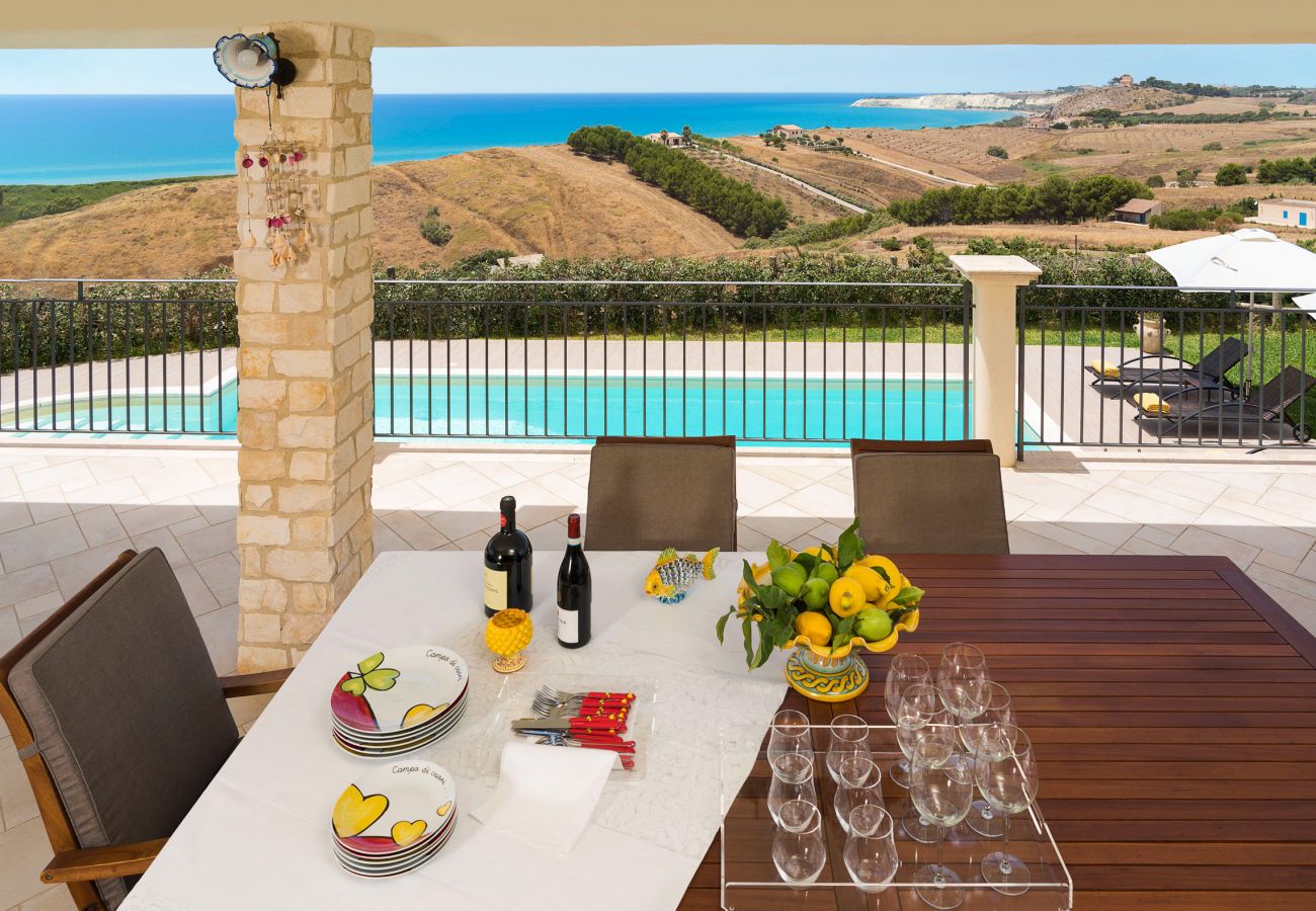 Villa in Montallegro - Pool villa close to a beautiful sandy beach, Bovo Marina, Sicily