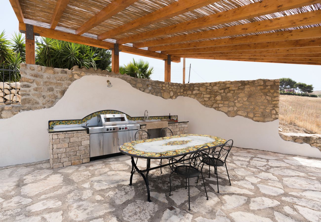 Villa in Montallegro - Pool villa close to a beautiful sandy beach, Bovo Marina, Sicily