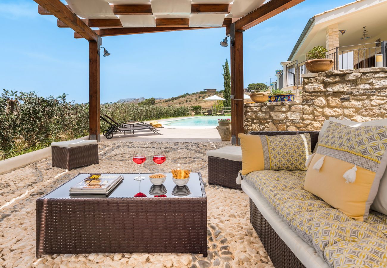 Villa in Montallegro - Pool villa close to a beautiful sandy beach, Bovo Marina, Sicily