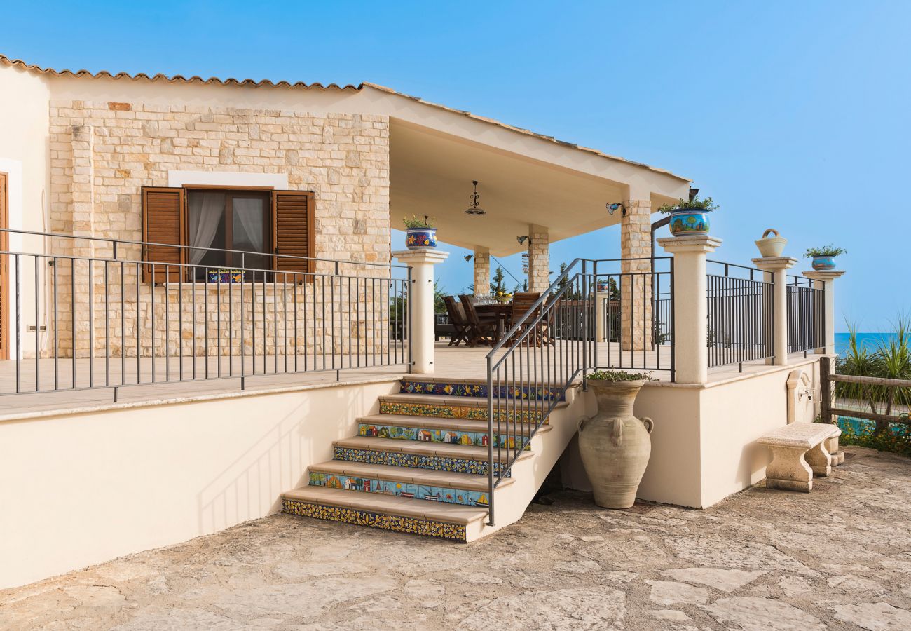 Villa in Montallegro - Pool villa close to a beautiful sandy beach, Bovo Marina, Sicily