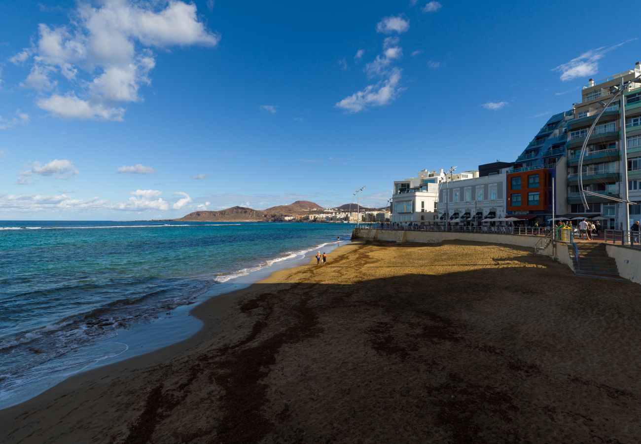 Studio in Las Palmas de Gran Canaria - Basalto Beach Home By CanariasGetaway 