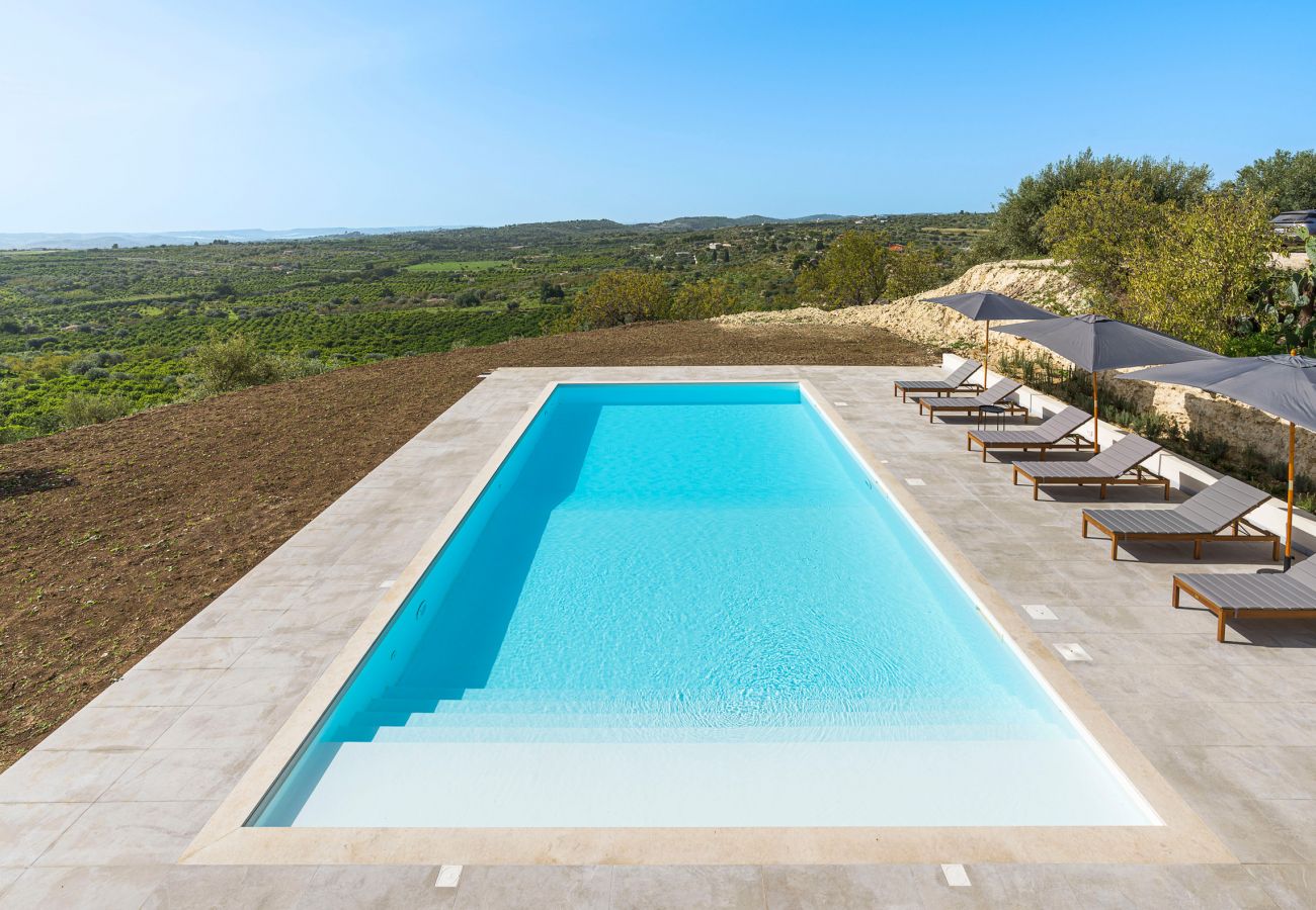 Villa in Noto - Nice villa with pool near Noto, Sicily