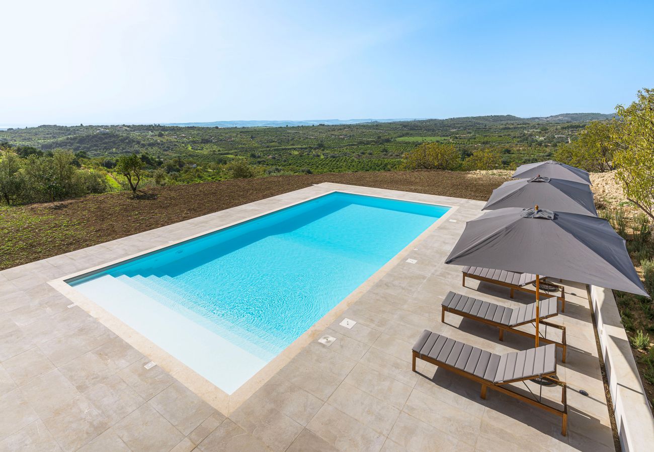 Villa in Noto - Nice villa with pool near Noto, Sicily