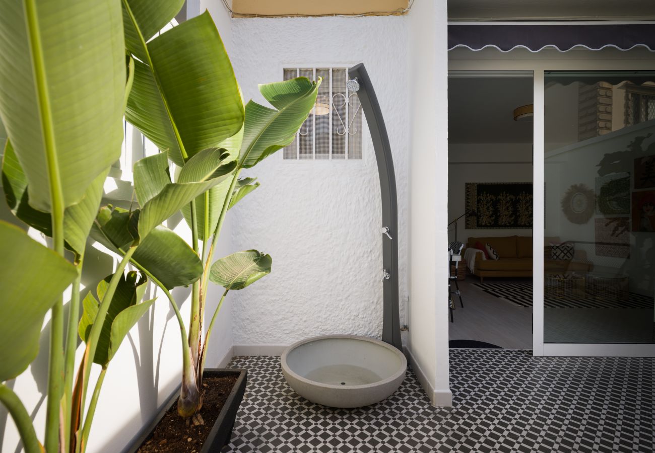 Townhouse in Las Palmas de Gran Canaria - Cosmopolitan Design by CanariasGetaway 