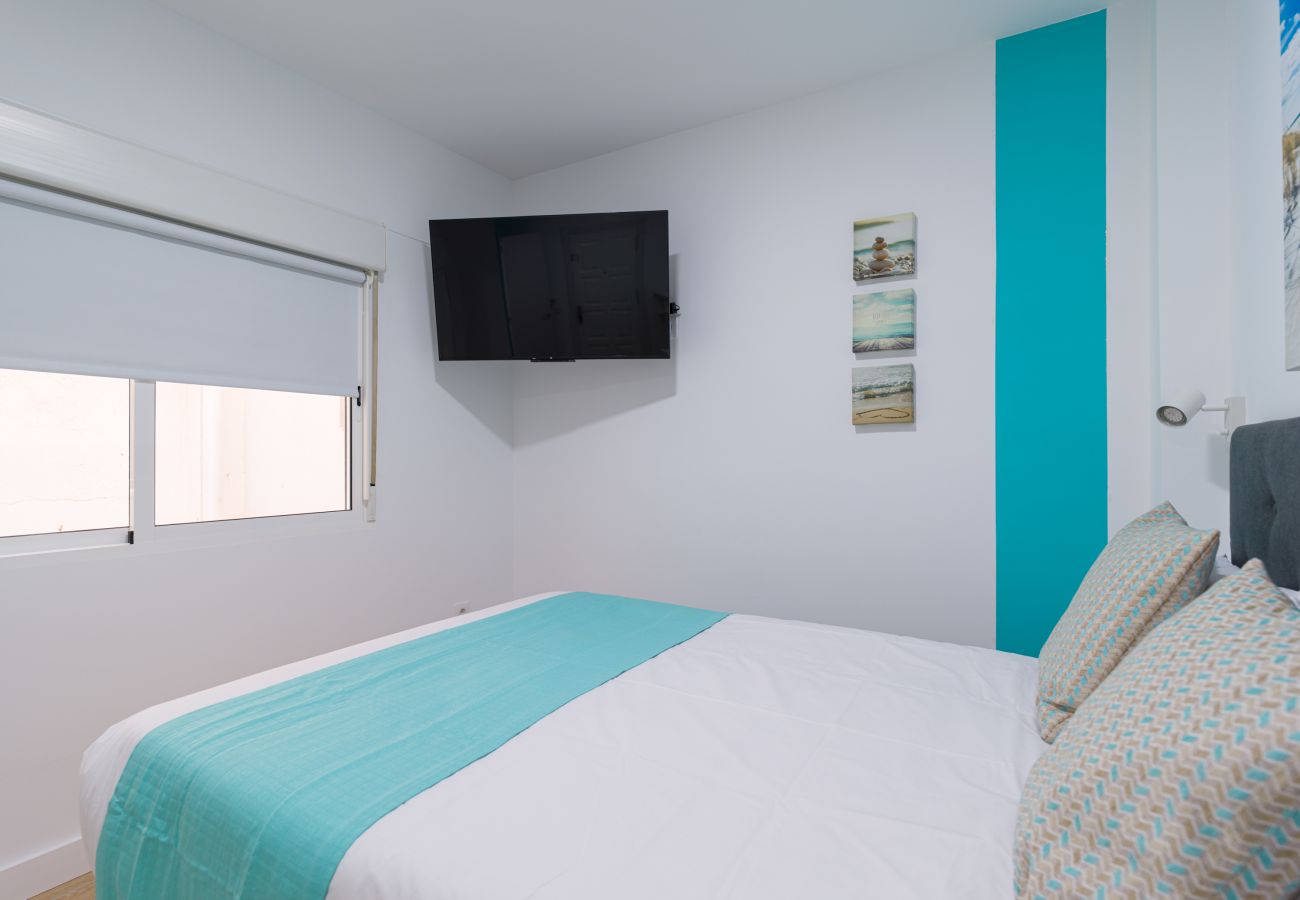 Studio in Las Palmas de Gran Canaria - Canteras Blue Reef by Canariasgetaway 