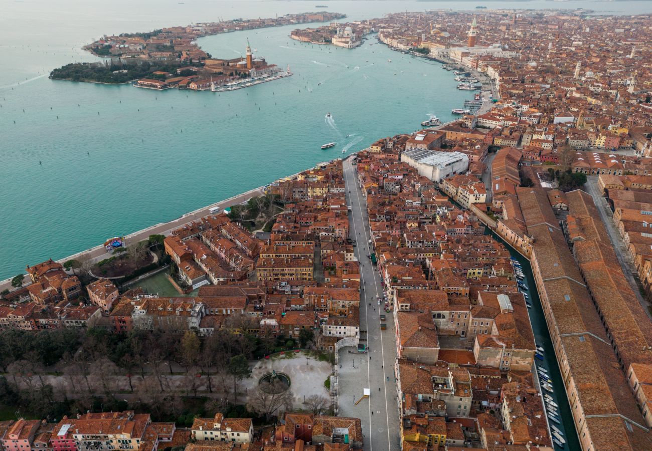 Apartment in Venice - Tiepolo Apartment in the Biennale District