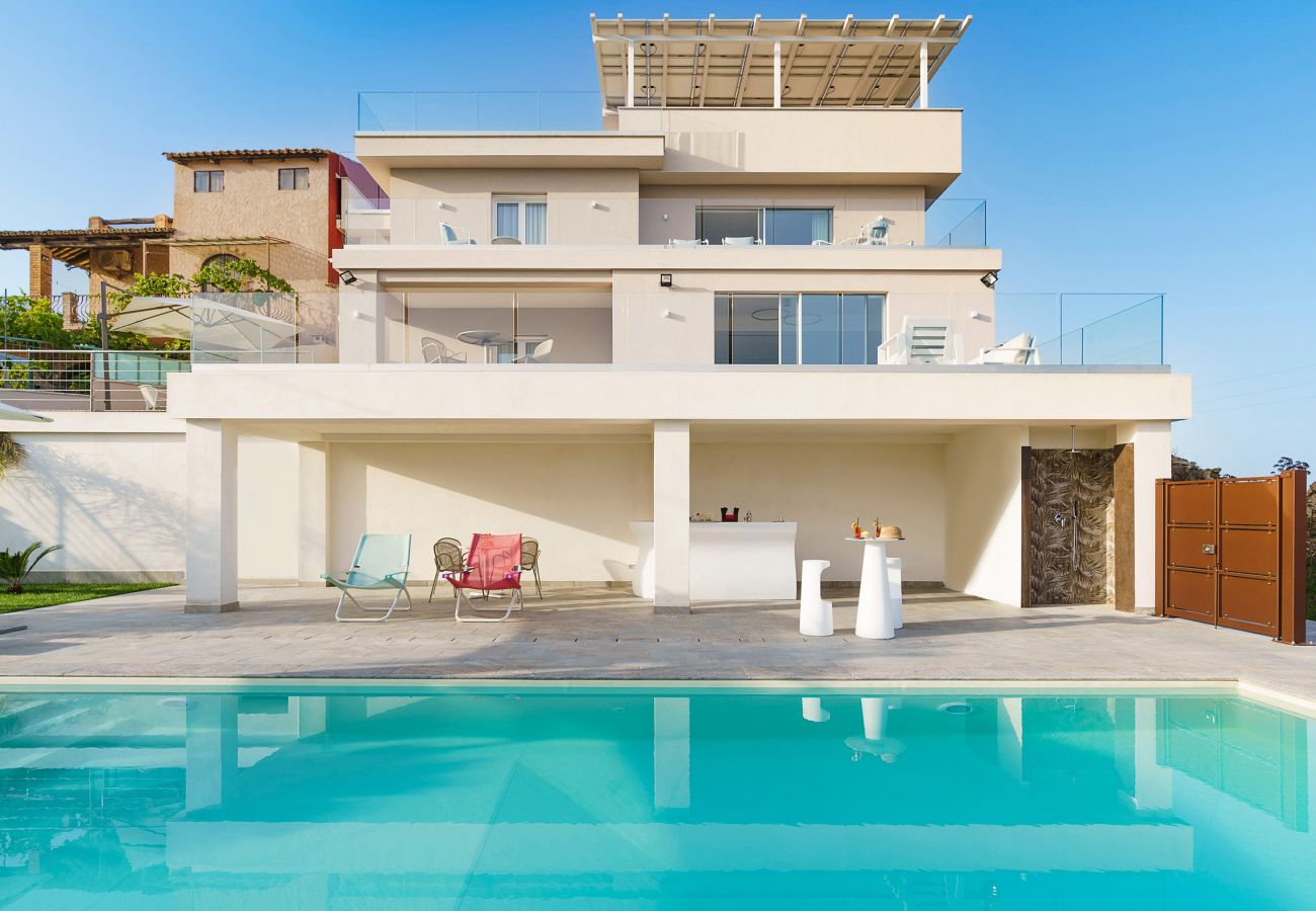 Villa in Taormina - Luxury villa with pool in Taormina