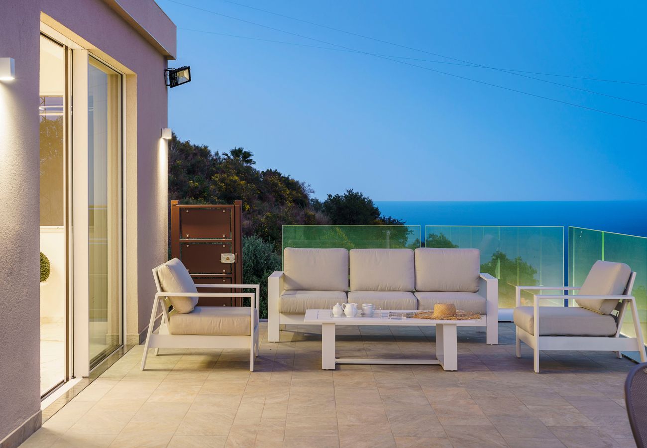 Villa in Taormina - Luxury villa with pool in Taormina