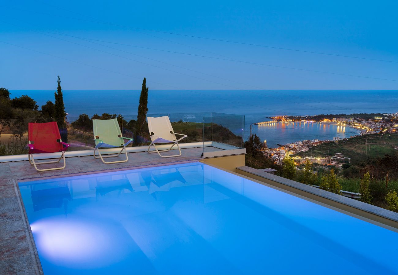 Villa in Taormina - Luxury villa with pool in Taormina