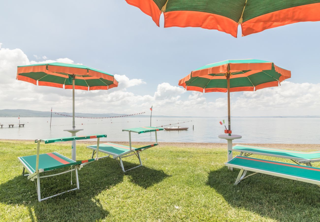 Apartment in Bolsena - Riva Verde - Scirocco with lake view 