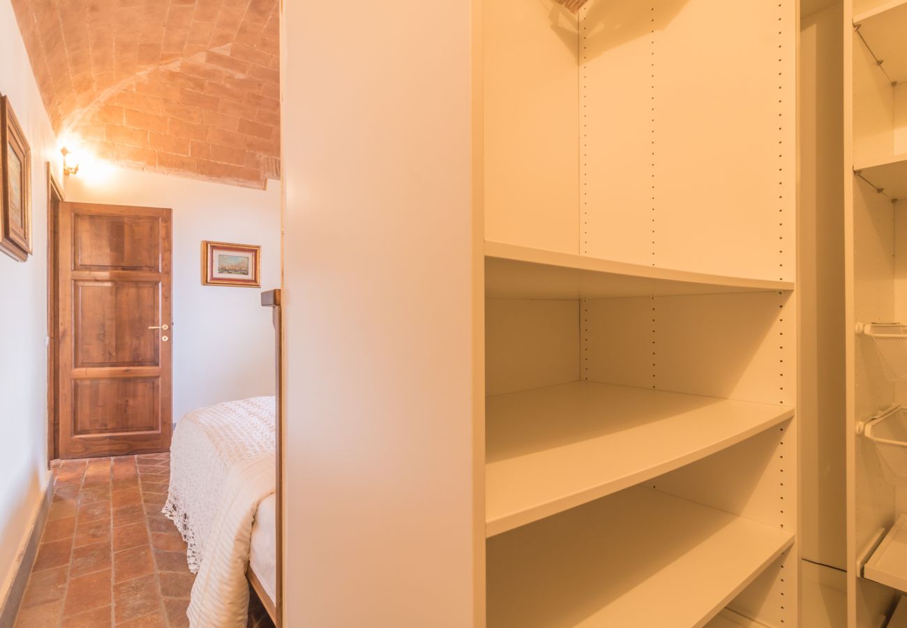 Apartment in Bolsena - Casa Elfriede 