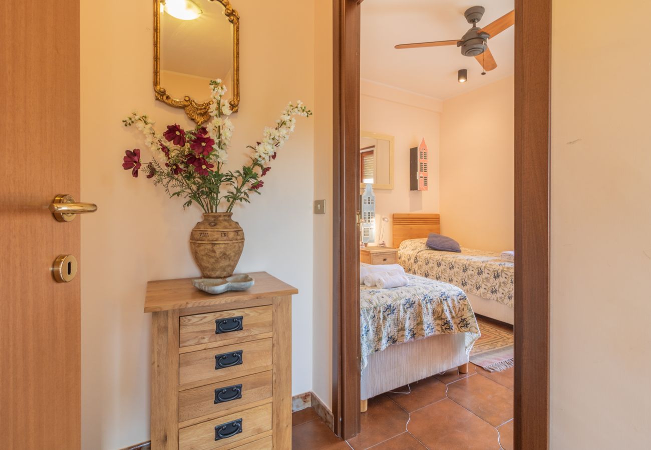 Apartment in Bolsena - Casa Joanna - central and calm