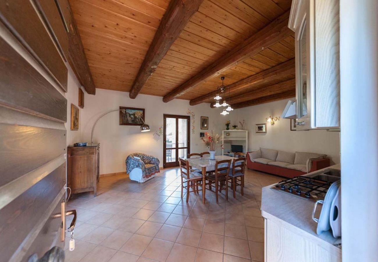 Apartment in Bolsena - Casa 1 Holiday home for up to 4 people with pool and beach access.