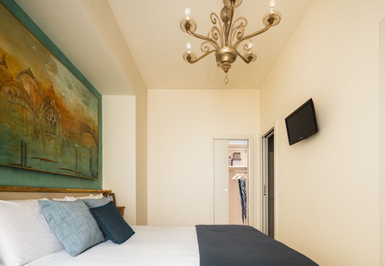 Apartment in Venice - Grand canal luxury apartment with terrace R&R