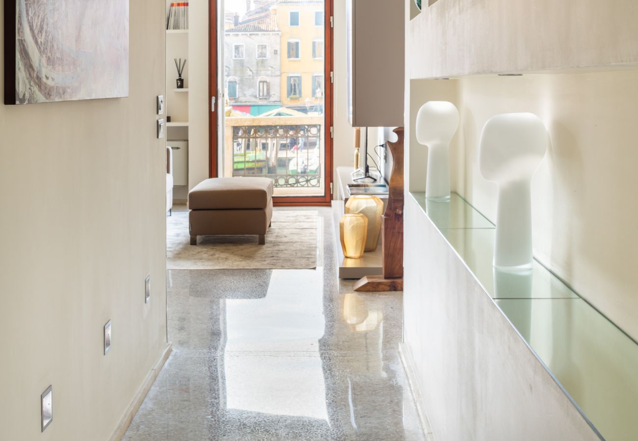 Apartment in Venice - Grand canal luxury apartment with terrace R&R