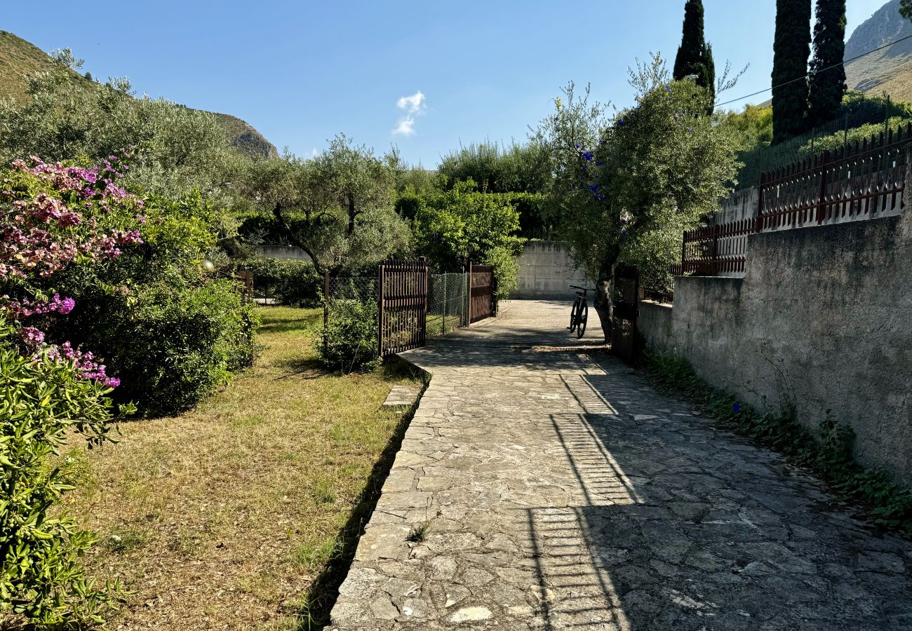 Villa in Sperlonga - Villa with garden at the beach Sperlonga 